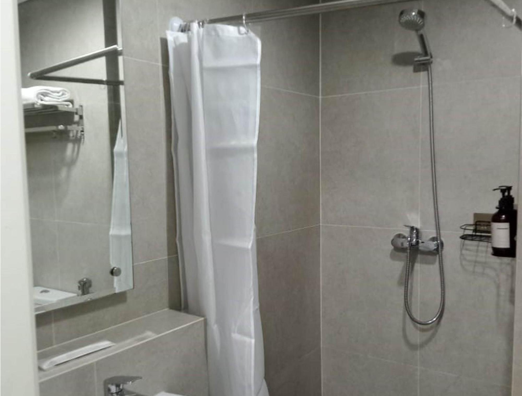 Pondok-Sentul The Cozy Rooms At The Ayoma Residence, Bsd Serpong מראה חיצוני תמונה